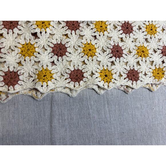 Women’s Crochet floral pattern boho crop top S/M festival - Picture 6 of 6